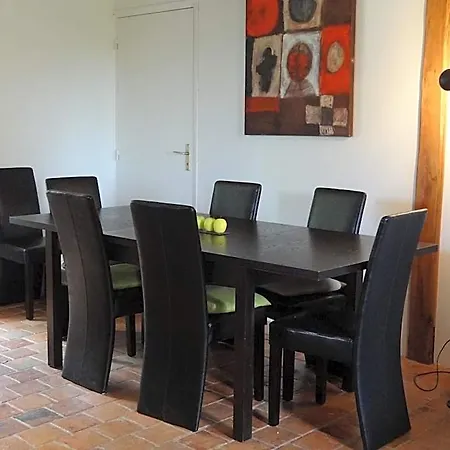 La Tour Du Moulin Geant-sejour Insolite 4*