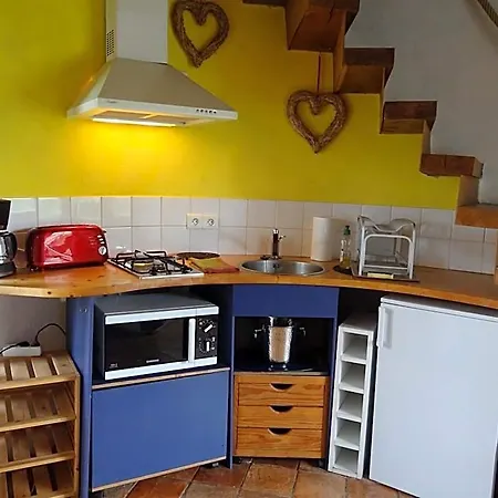 La Tour Du Moulin Geant-sejour Insolite
