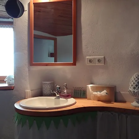 Bed & Breakfast La Tour Du Moulin Geant 4*