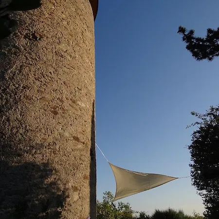 住宿加早餐酒店 La Tour Du Moulin Geant-sejour Insolite