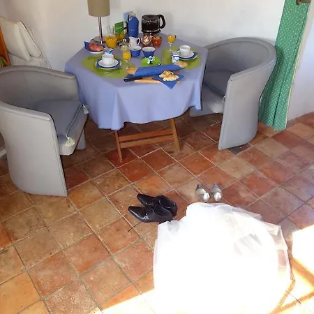 Bed & Breakfast La Tour Du Moulin Geant 3*