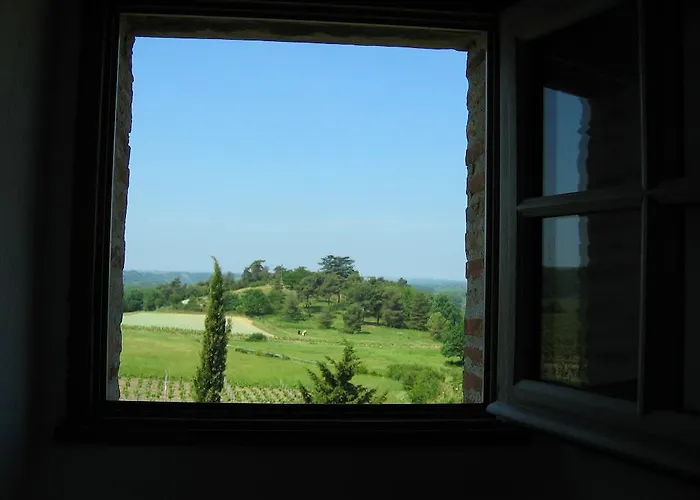 Bed & Breakfast La Tour Du Moulin Géant Rochefort-sur-Loire